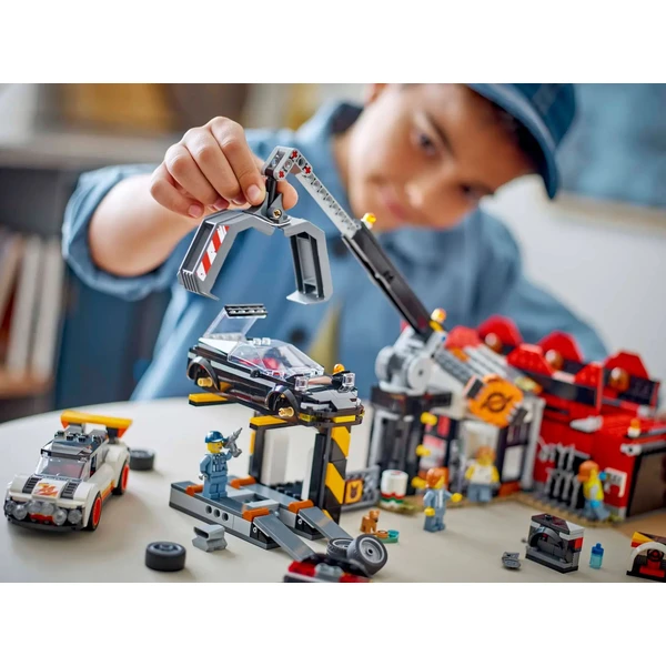 LEGO City 60472 Vrakoviště s auty - LEGO - Obrázek 03SE000J01