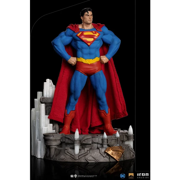 Soška Iron Studios Superman Unleashed Deluxe - DC Comics- Art Scale 1/10 26 cm - Sochy a sošky - Obrázek 0DE0000L01