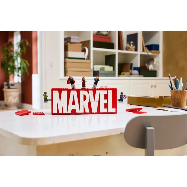LEGO Marvel 76313 Logo MARVEL a minifigurky - LEGO - Obrázek 0DSE000J01