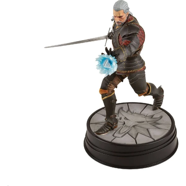 Soška Dark Horse The Witcher 3: Wild Hunt - Geralt Toussaint Tourney Armor 24 cm - Sochy a sošky - Obrázek 2DBC000K01
