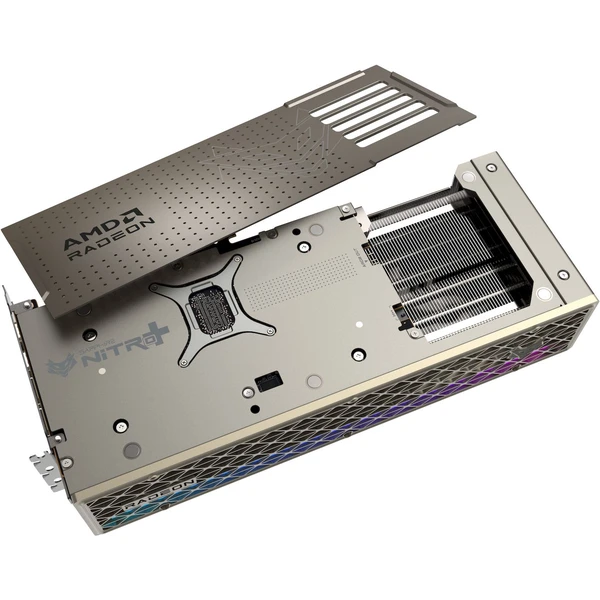 Sapphire NITRO+ AMD Radeon RX 9070 XT GAMING OC 16GB - Grafické karty - Obrázek 93LE000L01