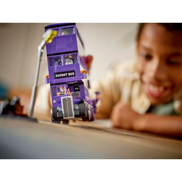 LEGO Harry Potter 76446 Dobrodružství v záchranném kouzelnickém autobusu - LEGO - Obrázek AASE000J01