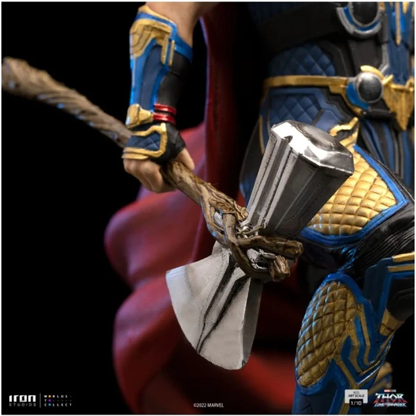 Soška Iron Studios BDS Art Scale 1/10: Marvel - Thor Love and Thunder - Thor 26 cm - Sochy a sošky - Obrázek EAS5000O01
