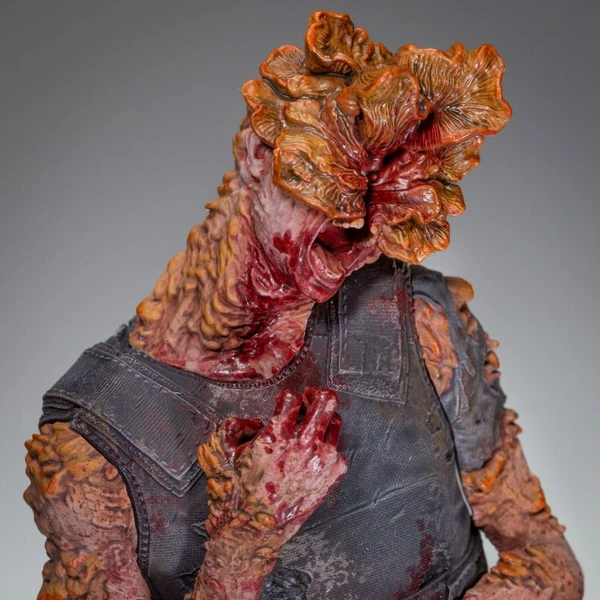 Soška Dark Horse The Last of Us Part II: Armored Clicker 22 cm - Sochy a sošky - Obrázek HAF3000K01