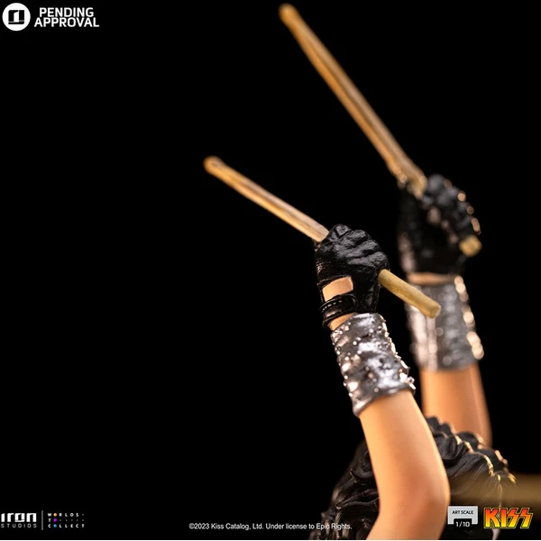 Soška Iron Studios Art Scale 1/10 Kiss - Peter Criss 21,5 cm - Sochy a sošky - Obrázek I6M7000J01