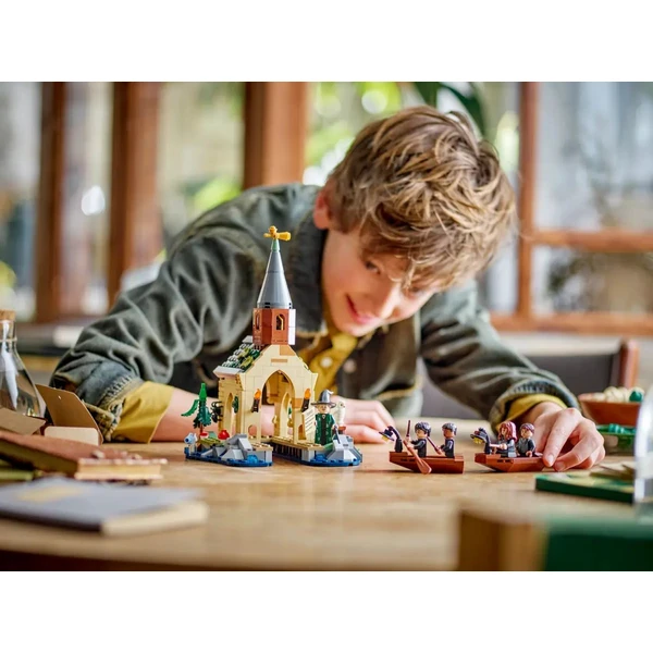 LEGO Harry Potter 76426 Loděnice u Bradavického hradu - LEGO - Obrázek J6S5000L01