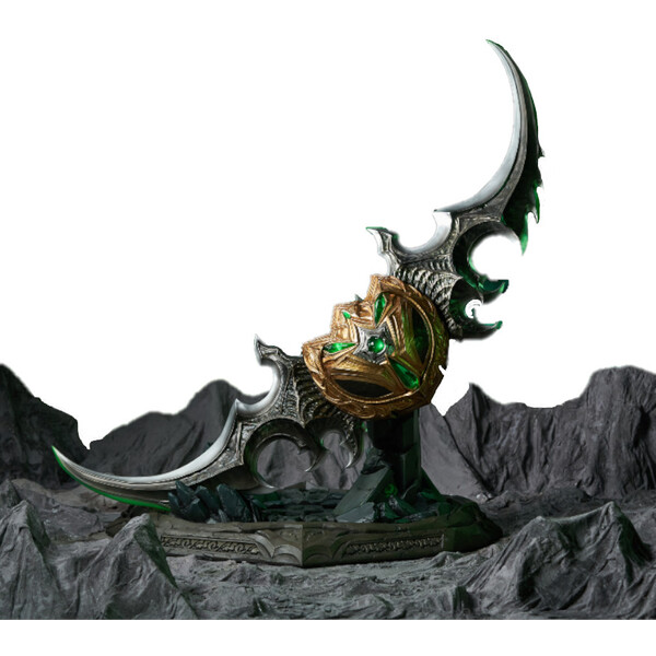 Levně Replika Blizzard World of Warcraft- Warglaive of Azzinoth Scale 1/1
