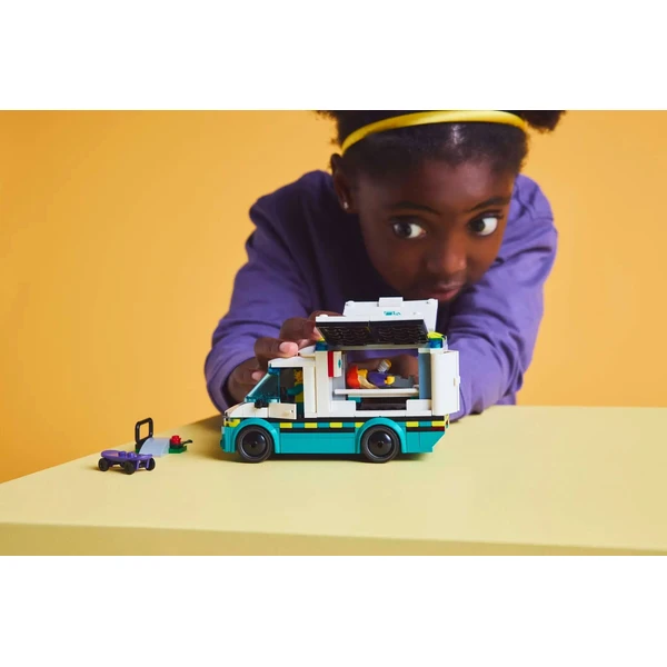 LEGO City 60451 Sanitka - LEGO - Obrázek M0SE000J01