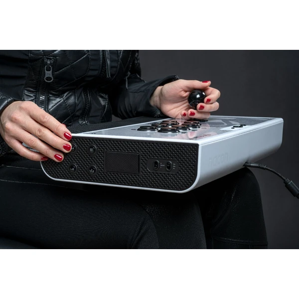 Nacon Daija Arcade Stick arkádový ovladač pro PS4/PS5 - Joysticky - Obrázek OCMS100501
