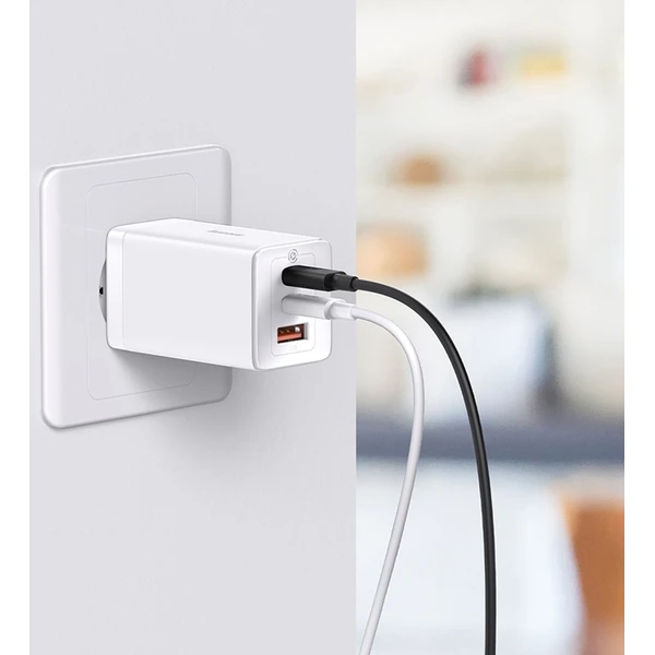 Baseus GaN5 Pro rychlonabíječka 65W  2x USB-C, 1x USB bílá - Nabíječky - Obrázek OFGE000L01
