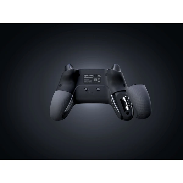 Nacon Gamepad Revolution Pro Controller 3 (PS4) - Herní ovladače - Obrázek PLLI100201