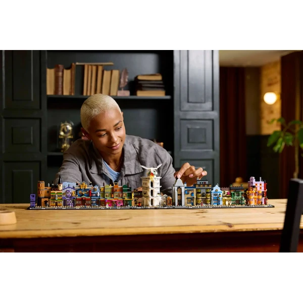 LEGO Harry Potter 76444 Kouzelnické obchody v Příčné ulici - LEGO - Obrázek QASE000J01