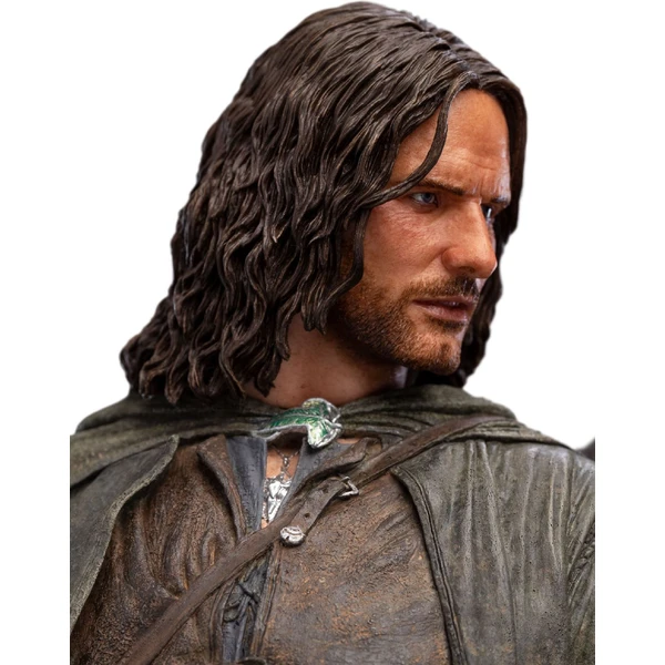 Soška Weta Workshop LOTR Trilogy - Aragorn, Hunter of the Plains (Classic Series) Statue Scale 1/6 - Sochy a sošky - Obrázek QRG2000601