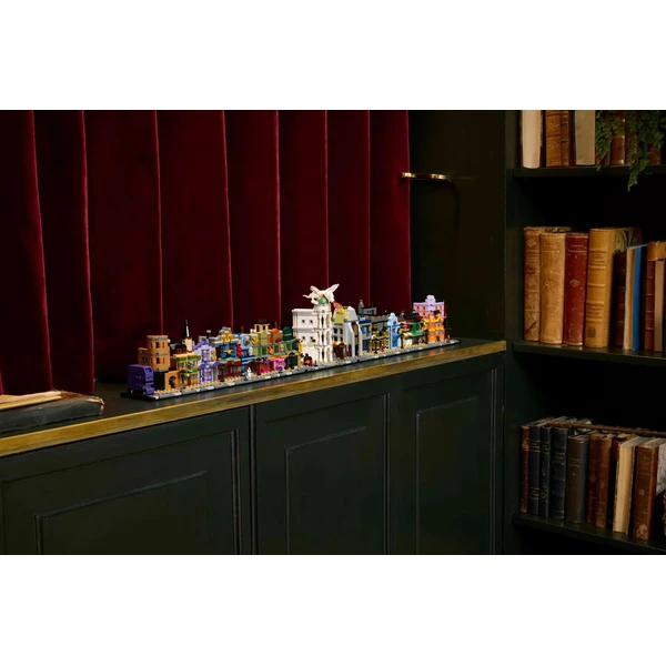 LEGO Harry Potter 76444 Kouzelnické obchody v Příčné ulici - LEGO - Obrázek RASE000J01