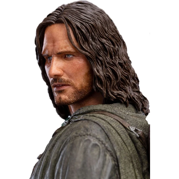 Soška Weta Workshop LOTR Trilogy - Aragorn, Hunter of the Plains (Classic Series) Statue Scale 1/6 - Sochy a sošky - Obrázek RRG2000601