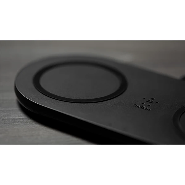 Belkin BOOST CHARGE duální 10W bezdrátová nabíječka černá - Nabíječky - Obrázek S8LF300301