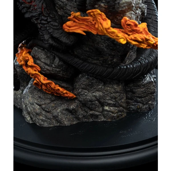 Socha Weta Workshop The Lord of the Rings - The Balrog Demon Of Shadow And Flame 1/6 scale - Sochy a sošky - Obrázek UCVH300401