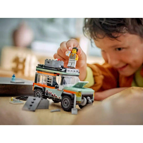 LEGO City 60447 Terénní horské nákladní auto 4x4 - LEGO - Obrázek V47G000N01