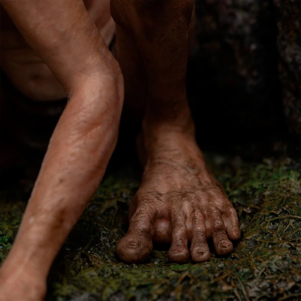 Soška Weta Workshop The Lord of the Rings Trilogy - Gollum (Guide to Mordor) Mini Statue 7 cm - Sochy a sošky - Obrázek X9H0000P01