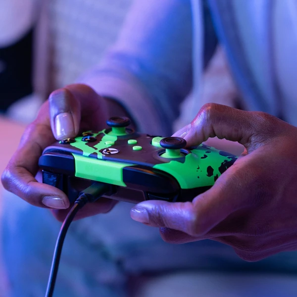 PDP Padwired Rematch drátový ovladač GITD - Jolt Green (Xbox/PC) - Herní ovladače - Obrázek Z1B6000O01