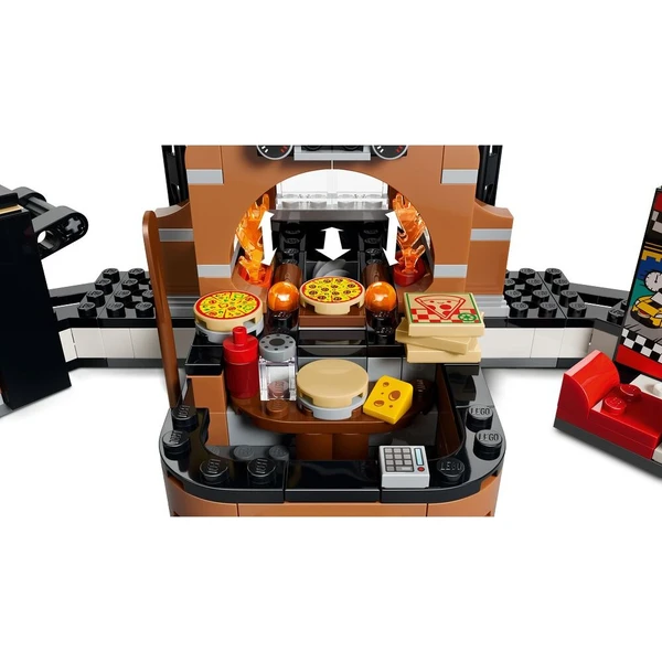 LEGO City 60496 Rozvoz pizzy a vozidla - LEGO - Obrázek d_77610e84c5d1418f8e165a9dd0d6abe2